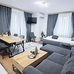 Apartmán Pirin Skilift - Cozy & Modern App In Bansko, 100 M To The Gondola