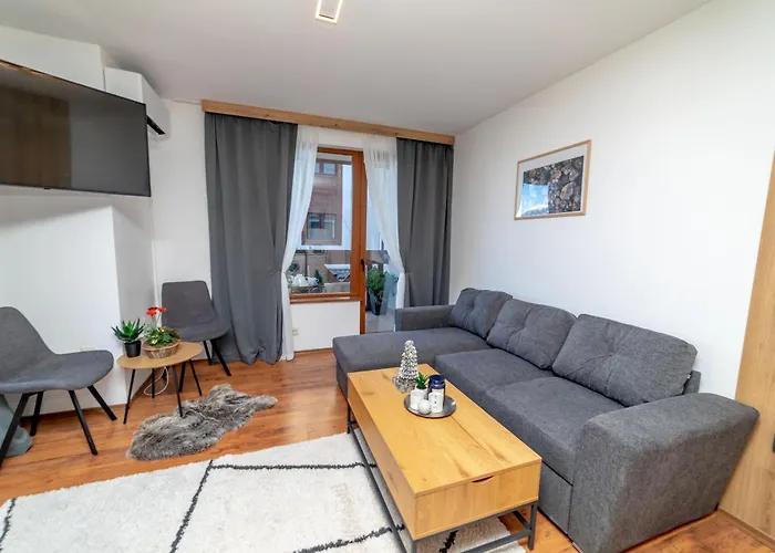 Pirin Skilift - Cozy & Modern App In Bansko, 100 M To The Gondola Lägenhet *